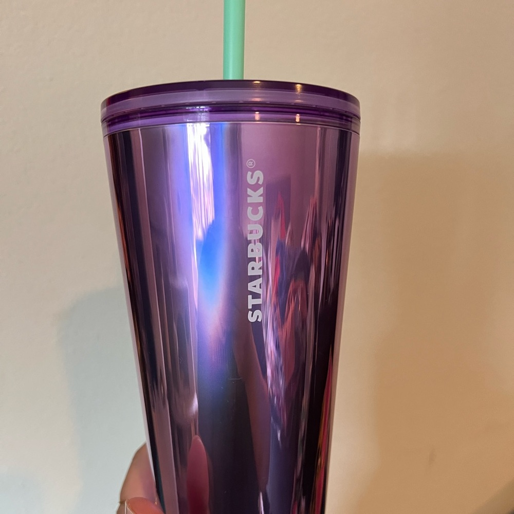 Starbucks Wisteria Fame Summer 2022 Venti Cup